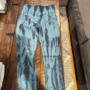 Lululemon teal and blue tie dye leggings